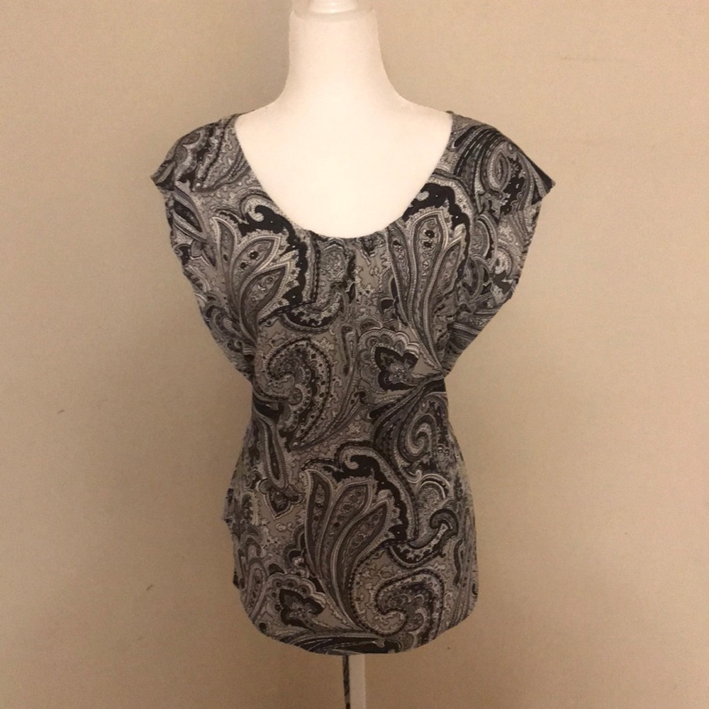 NWT NY & Co cap sleeve top
